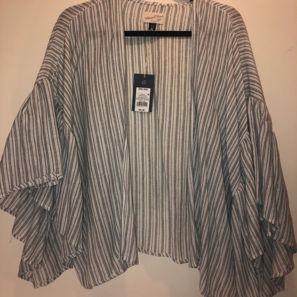 Universal Thread Shawl